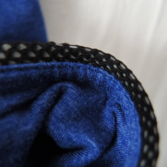 4/$25 Avia Long Sleeve Blue Athletic Top w/ Thumb Holes & Reflective Cuffs - Picture 3 of 8